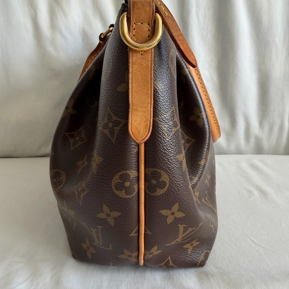Louis Vuitton Turenne PM Monogram Top Handle Bag - Picture 5 of 7
